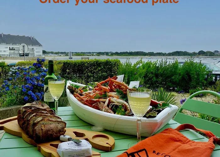 La Cale * Front De Mer*